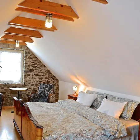 Kapolcs Cottage カポルチ