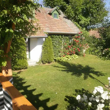Kapolcs Cottage